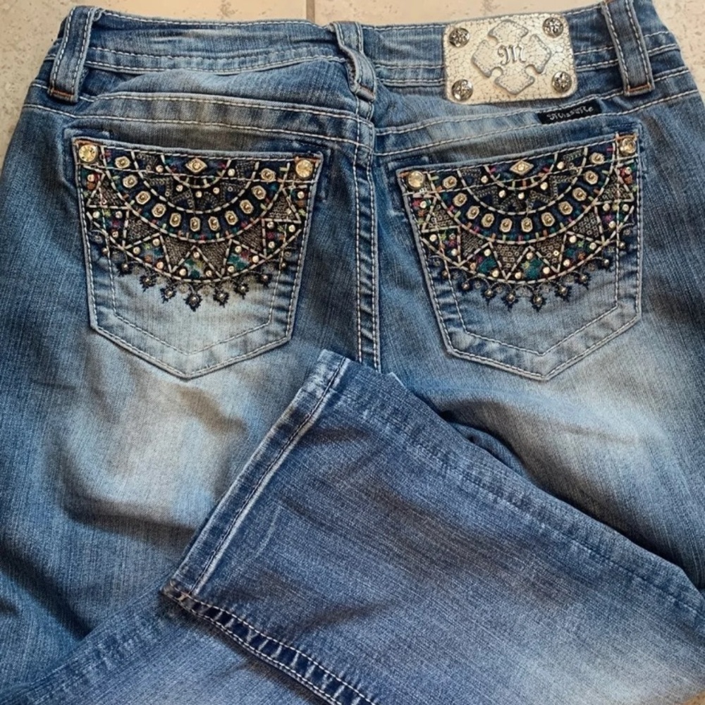 Miss Me capris size 29